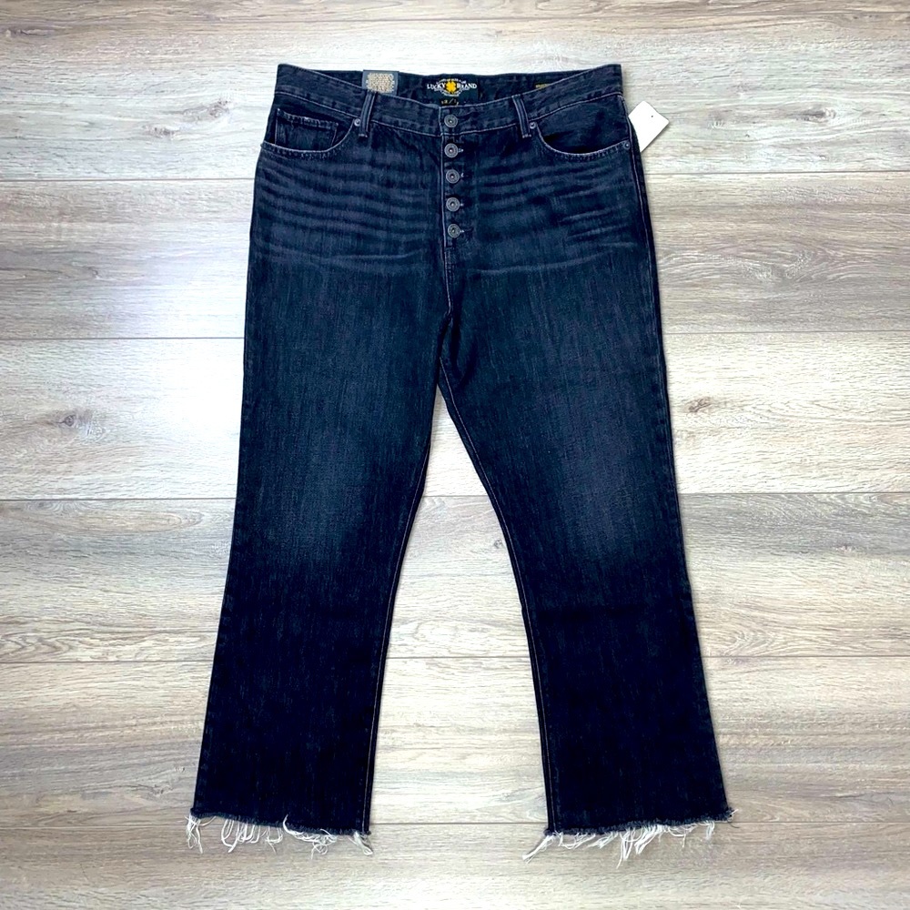 NWT Lucky Brand Bridgette Cropped Flare Black Size 12/31 - Picture 5 of 16